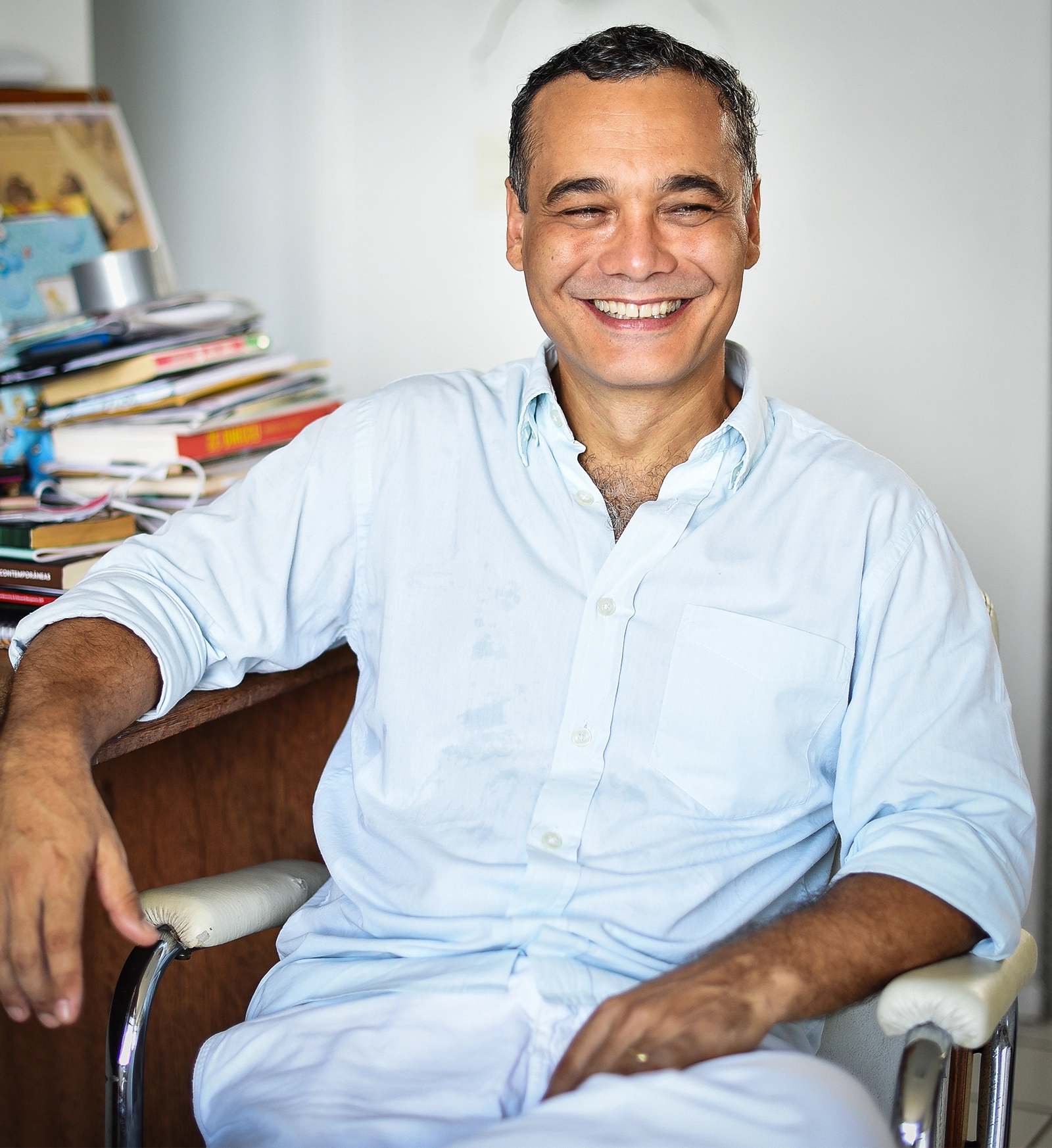 A portrait of Sidarta Ribeiro